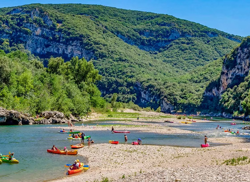 Parcs résidentiels de loisir près de Vallon-Pont-d'Arc